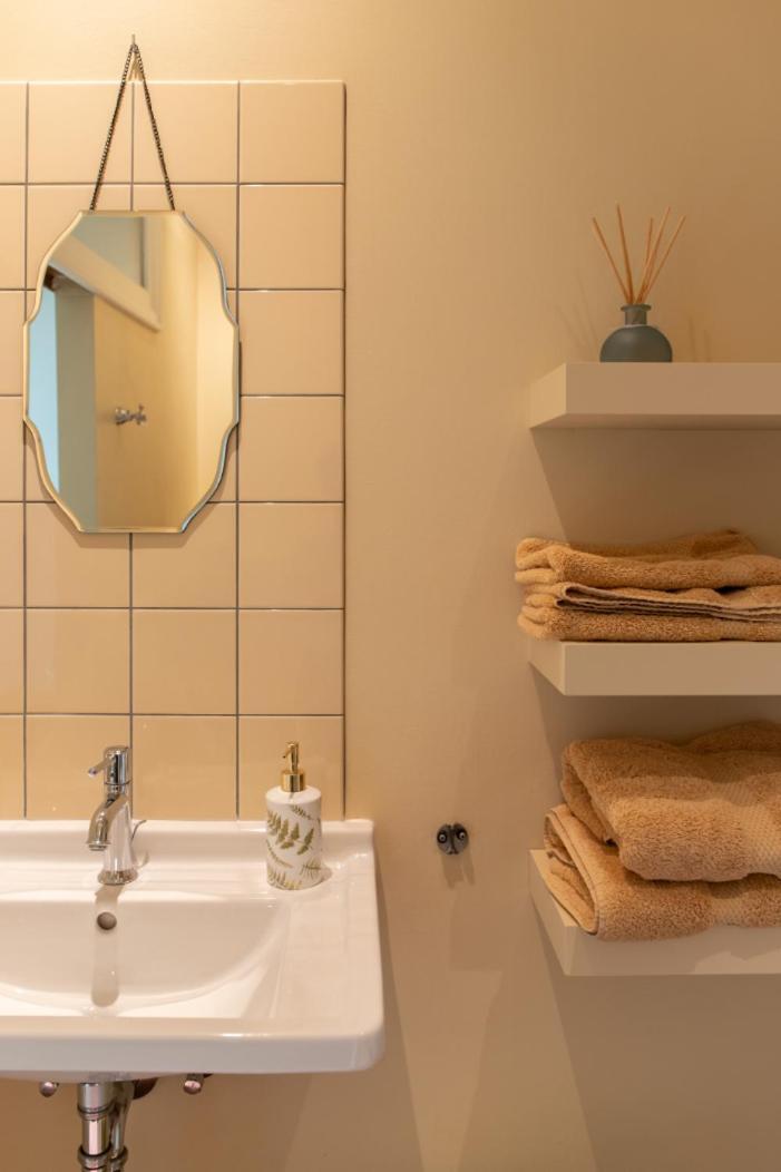 Pauline Loveling Apartment With Quiet Garden And 2 Bathrooms Антверпен Екстер'єр фото